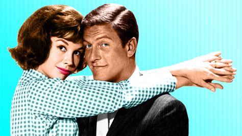  The Dick Van Dyke Show: Spettacolo Geniale di Umile Quotidianità e Amore Intrecciato a Risate Assordanti!