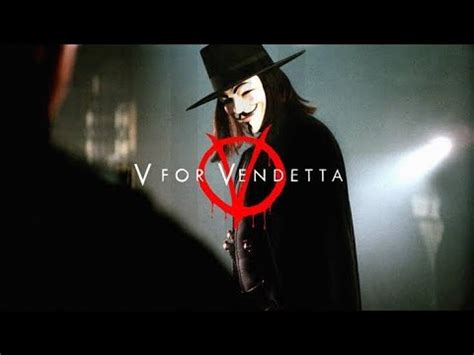 V for Vendetta: un capolavoro distopico con una performance indimenticabile di Hugo Weaving!